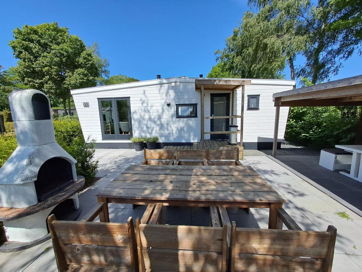 הוילה Rheezerveen Chalet Eben Haezer מראה חיצוני תמונה